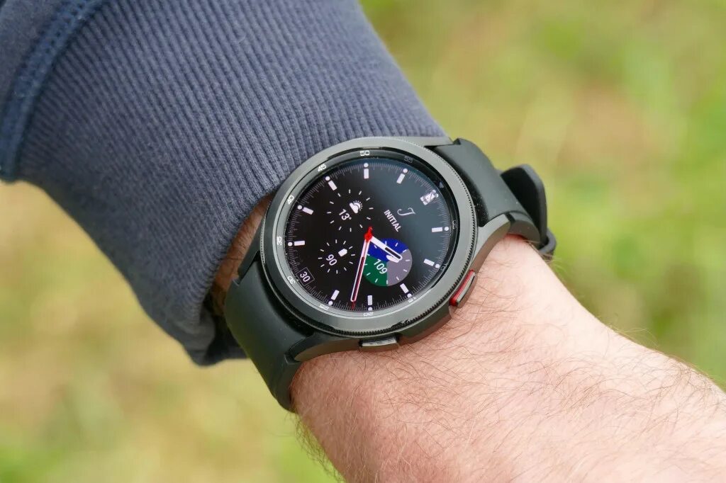 Galaxy watch 6 фото Умные часы Samsung Galaxy Watch 4 Classic