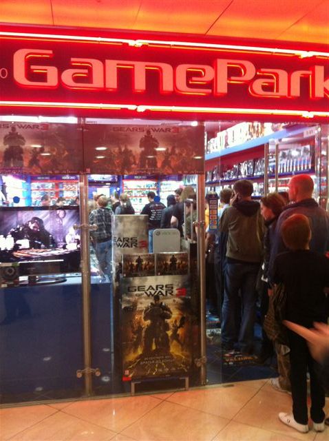 Gamepark площадь киевского вокзала 2 фото Cтарт GoW3... - Интернет магазин GamePark
