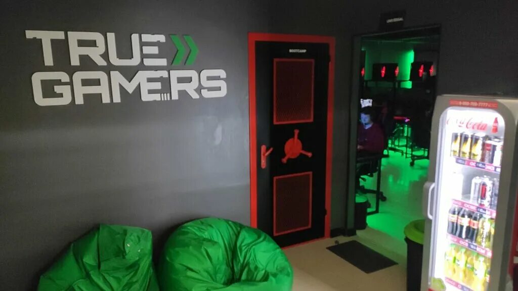 Gamer ул кирова 48 фото Панорама: True Gamers, компьютерный клуб, ул. Хабарова, 2, Московский - Яндекс К