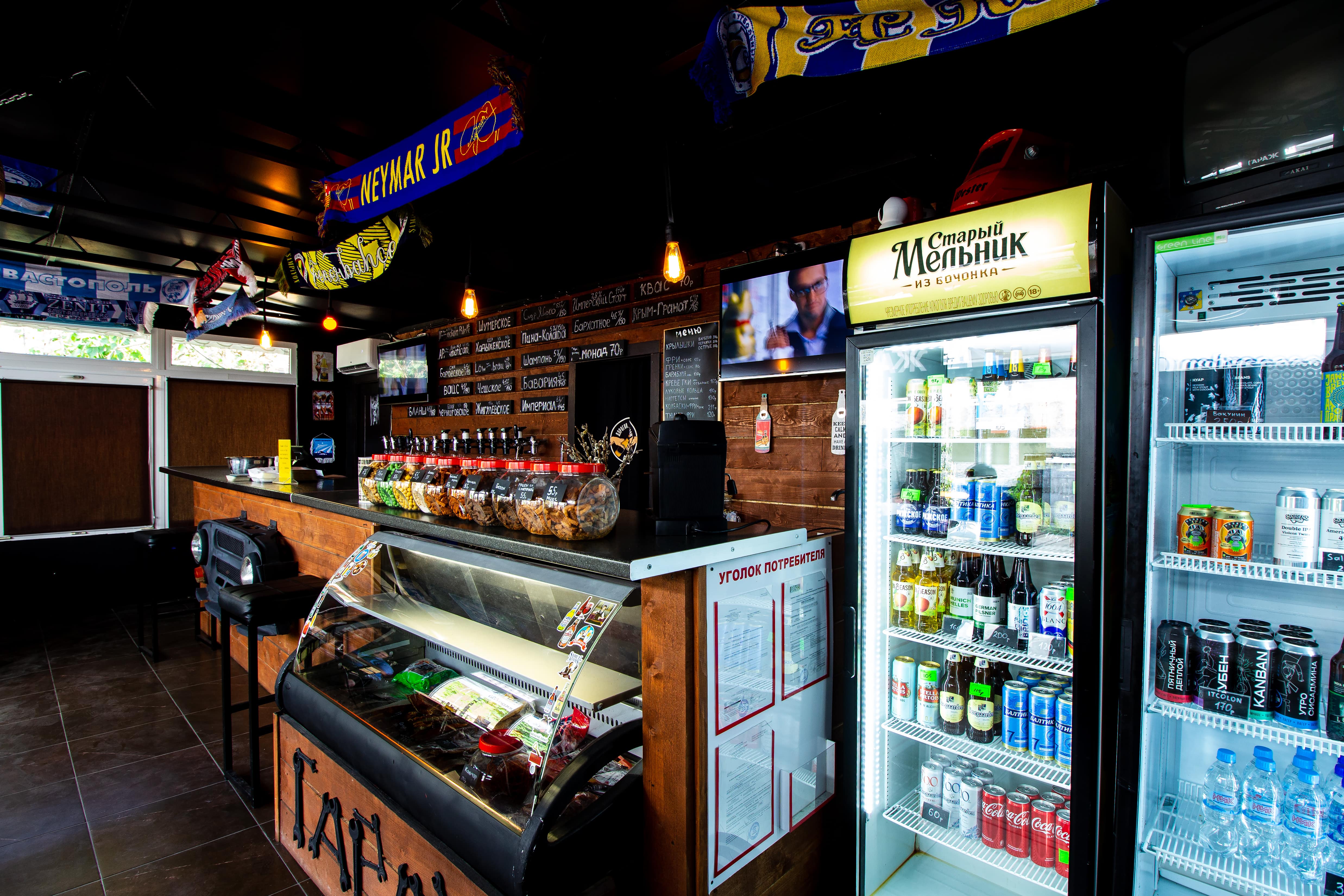 Garage просп гагарина 1 фото Гараж, bar, pub, Севастополь, проспект Октябрьской Революции, 52Д/1 - Yandex Map