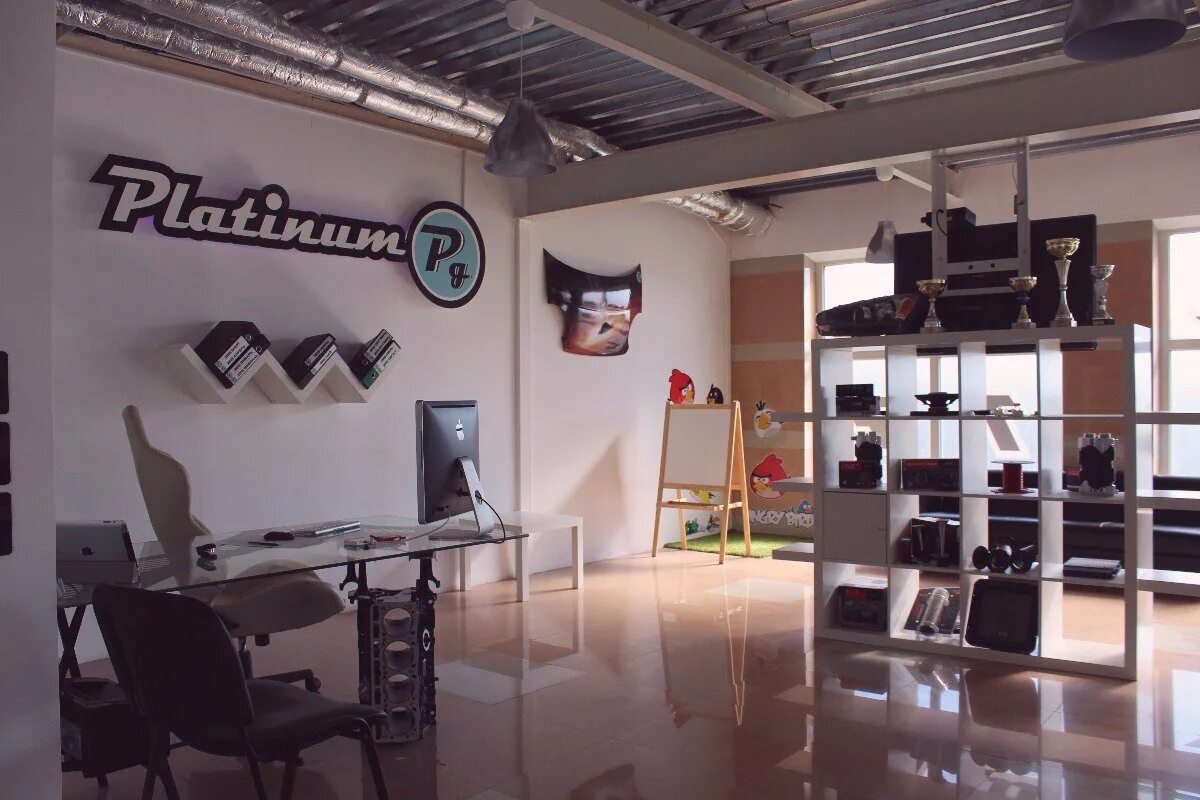 Garage просп гагарина 1 фото Студия тюнинга Platinum garage на Лахтинском проспекте - отзывы, фото, цены, тел