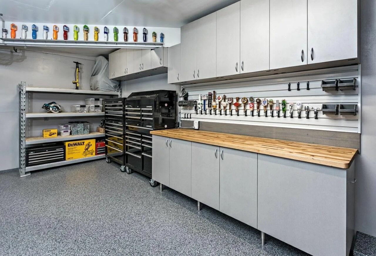 Garagekitchen 2б микрорайон северный фото Garage Cabinets Minneapolis Garage Shelving St Paul MN Custom garage cabinets, G