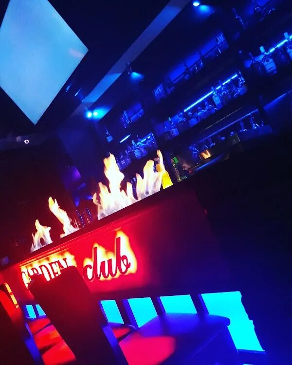 Garden club просп кирова 47 пятигорск фото Garden Club, +7 909 769-00-03, Кирова просп., 47, Pyatigorsk, Stavropol Krai, Ru