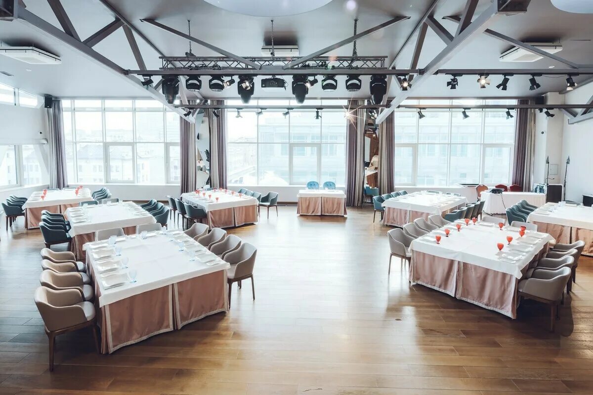 Garden право булачная ул 49 казань фото Универсальный конференц-зал