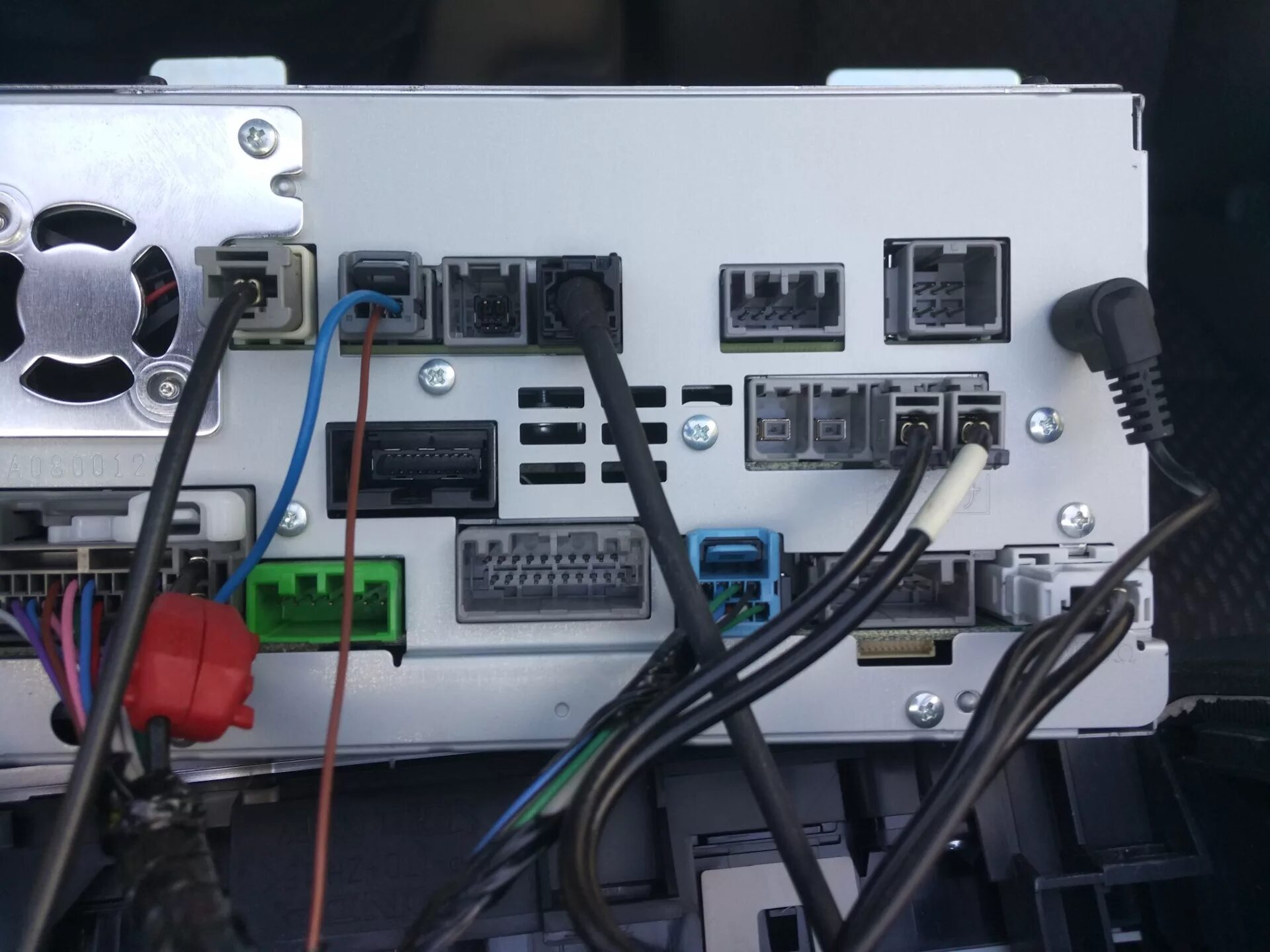 Gathers магнитола подключение телефона Назначение разъемов магнитолы - Honda Fit (3G), 1,5 л, 2014 года аксессуары DRIV