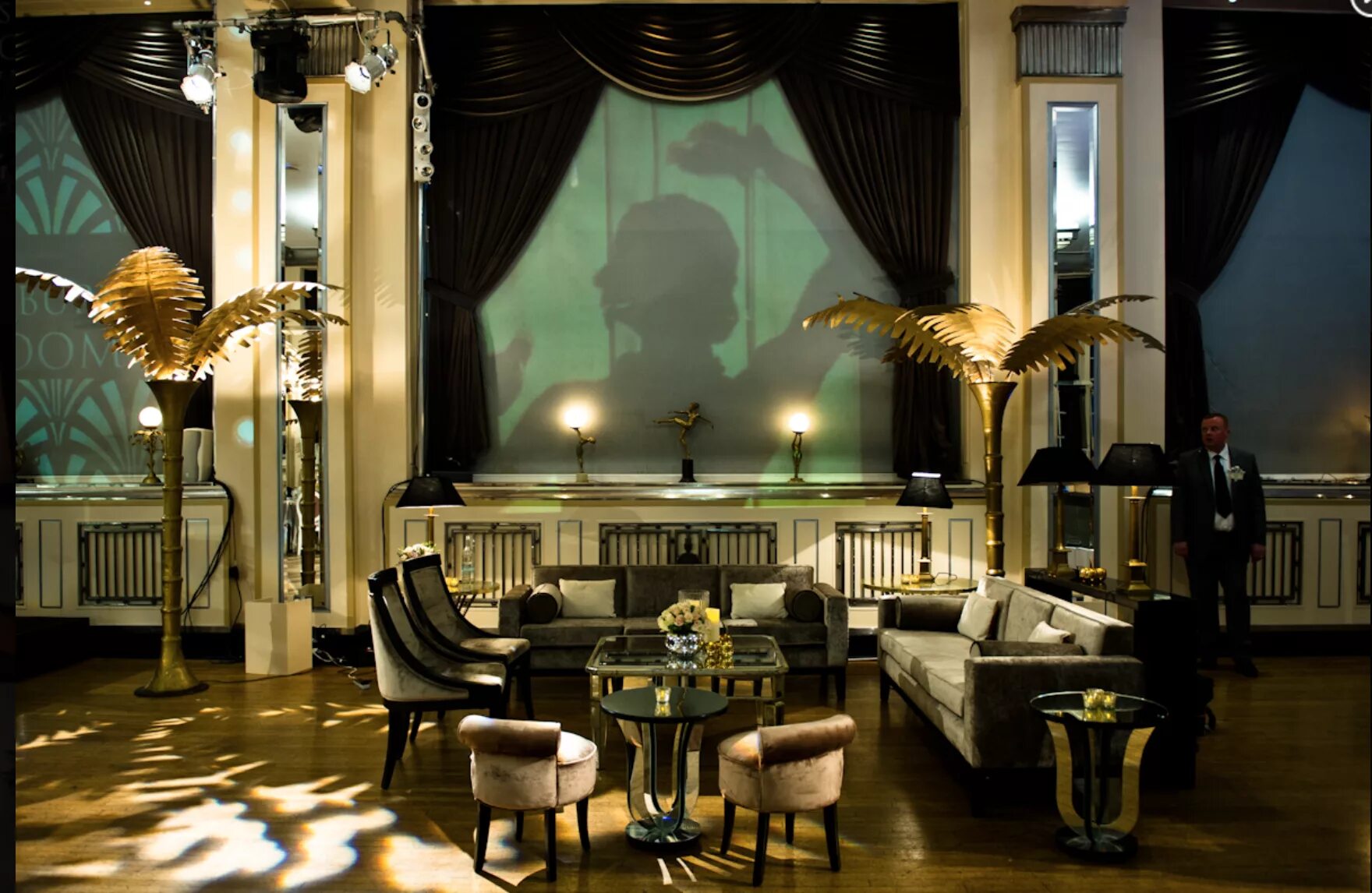 Gatsby плановый пер 5 школьный микрорайон фото Pin by Samuel Edmonds Interiors on Function Space Fit Out Art deco room, Art dec