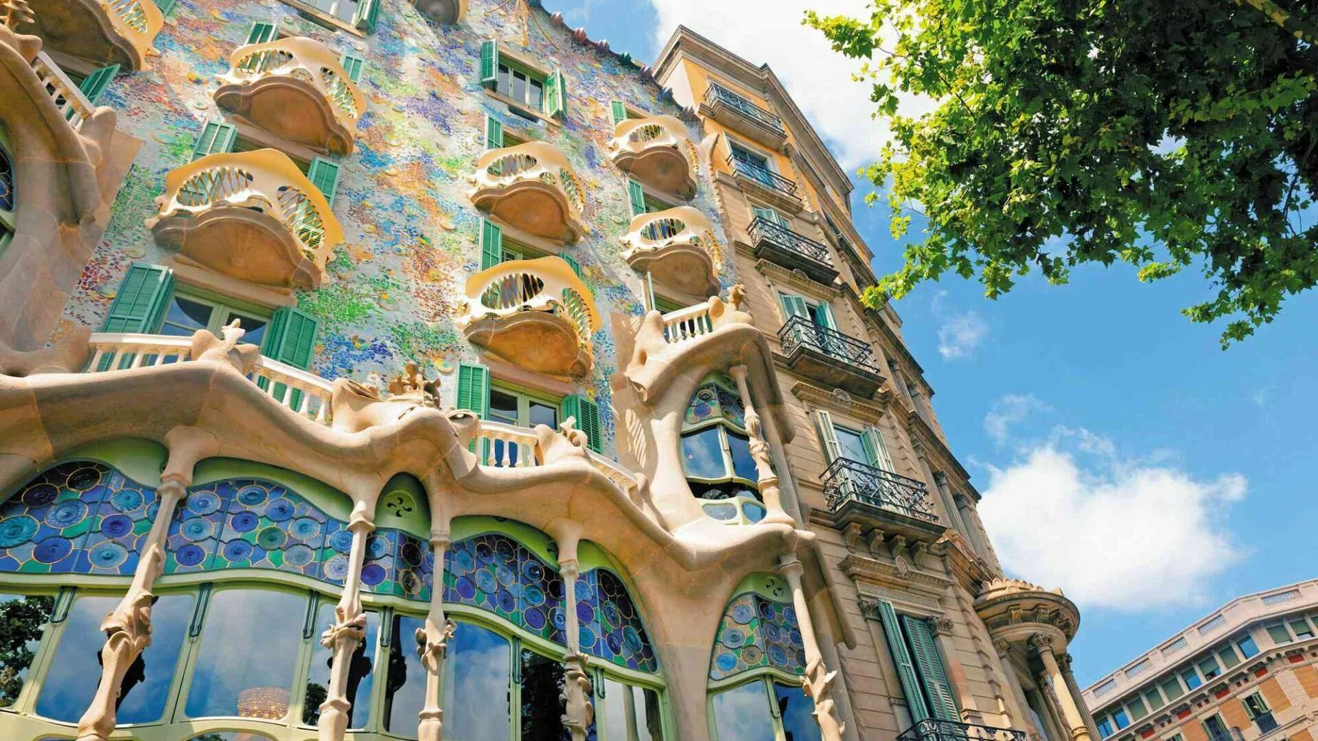 Gaudi ул мира 6а фото This Luxury Cruise Sails From New York To The Mediterranean Sea