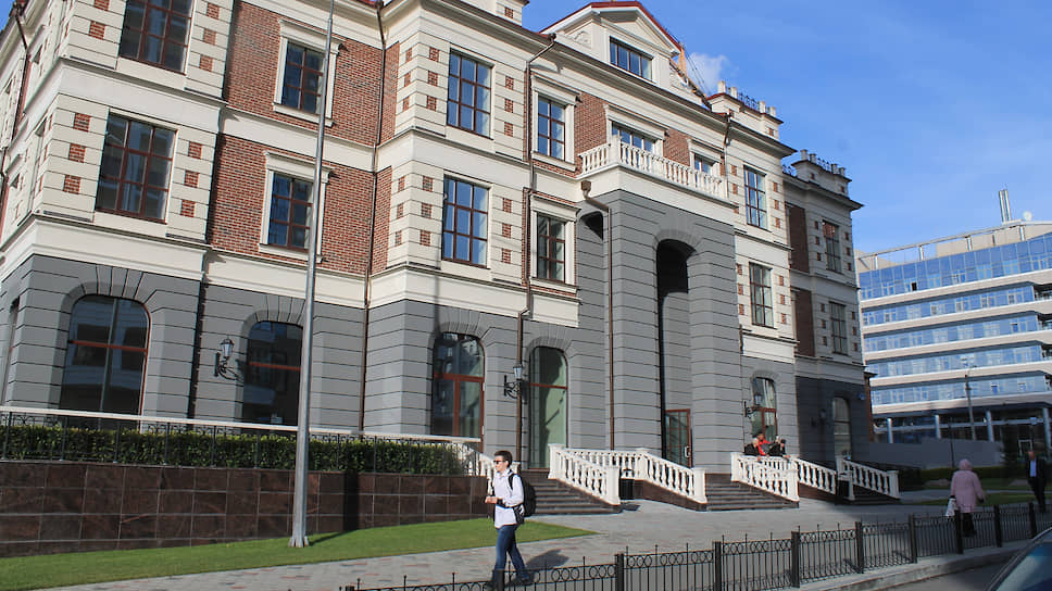 Gavi ул горького 26 фото и видео Особняк Олега Флеганова выставили на продажу - Коммерсантъ Екатеринбург