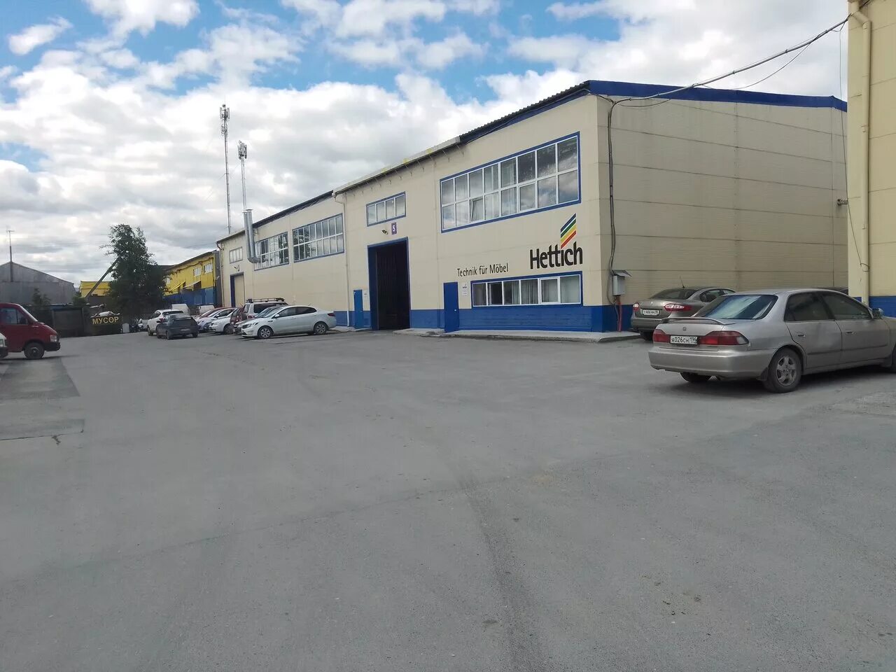 Gazprofiekb березовский территория западная промзона 6 фото Фото: Хеттих Рус, мебельная фурнитура и комплектующие, ул. Западная Промзона, 19