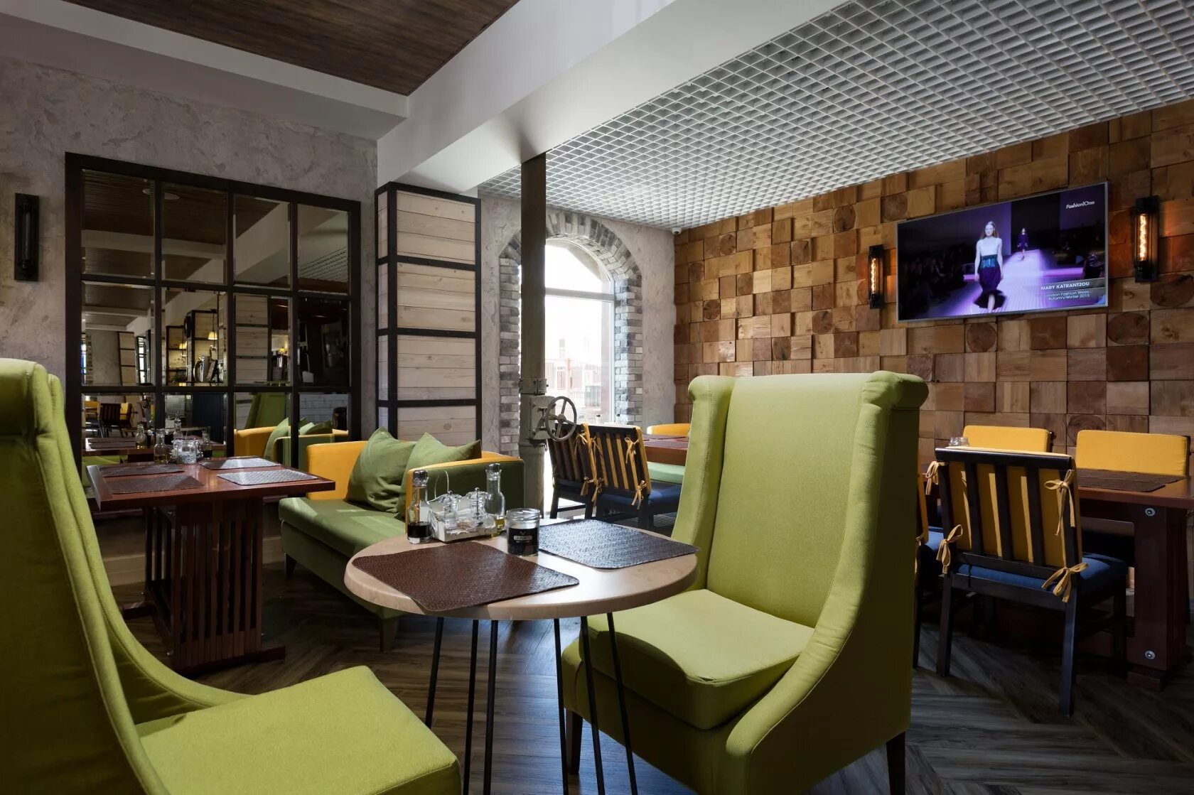 Geek ленинский просп 172 фото Новое место: Гастрономический паб La Punto