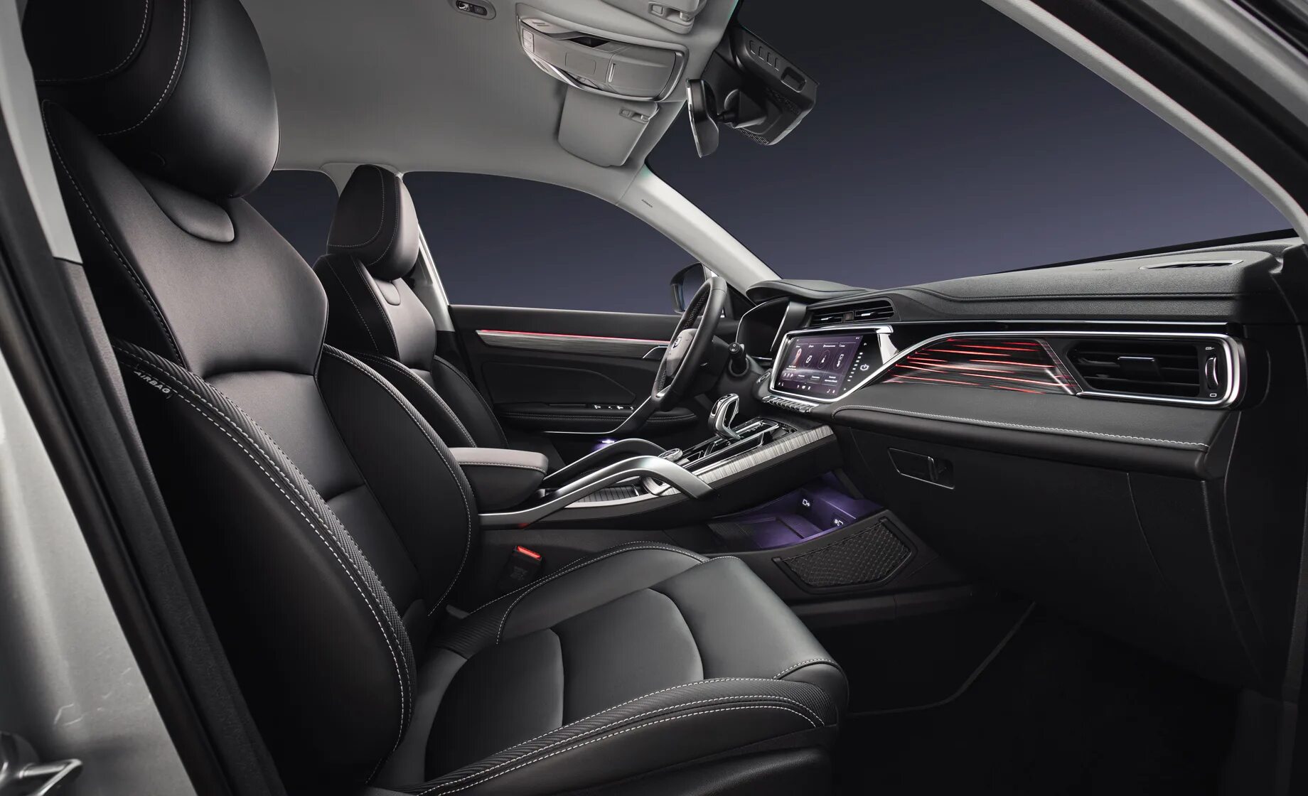 Geely atlas 2024 интерьер Дополнено: Geely Atlas Pro пришёл в Россию как умеренный гибрид - DRIVE2