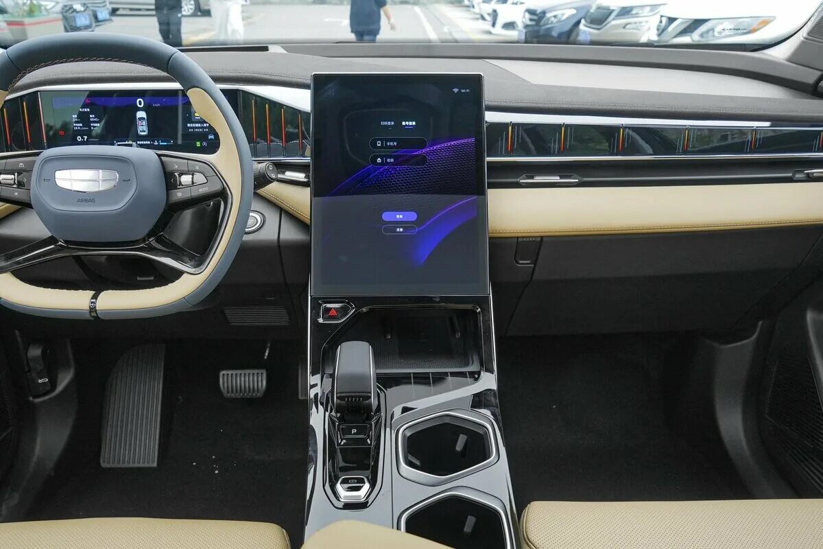 Geely atlas 2024 подключение телефона Купить б/у Geely Atlas I 2.4 AT (149 л.с.) бензин автомат в Находке: чёрный Джил