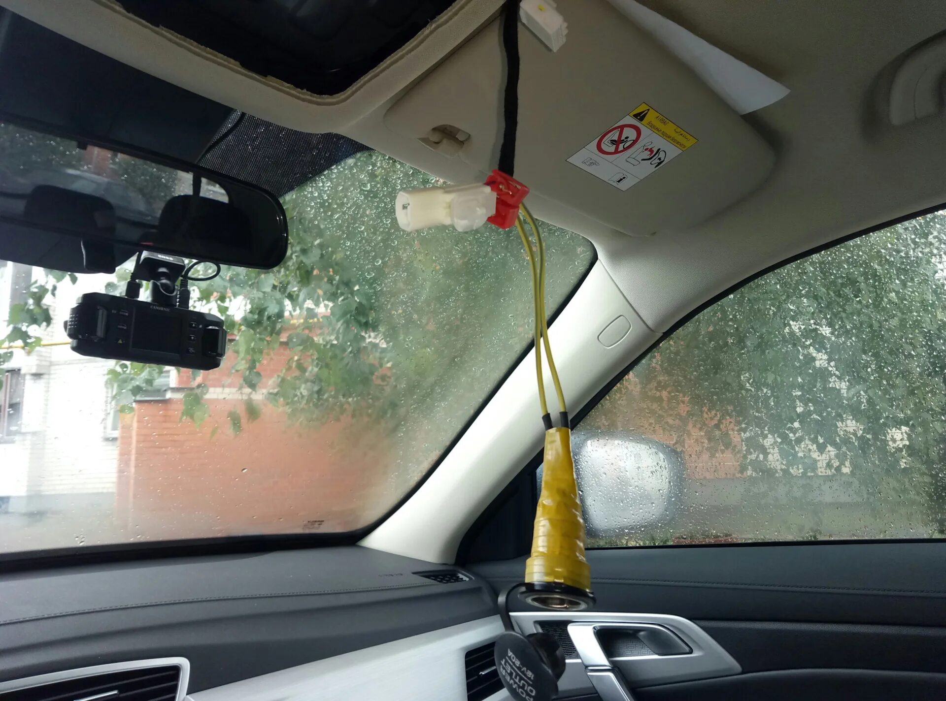 Geely atlas 2024 подключение видеорегистратора Подключение регистратора и радар-детектора - Geely Atlas (1G), 2,4 л, 2018 года 