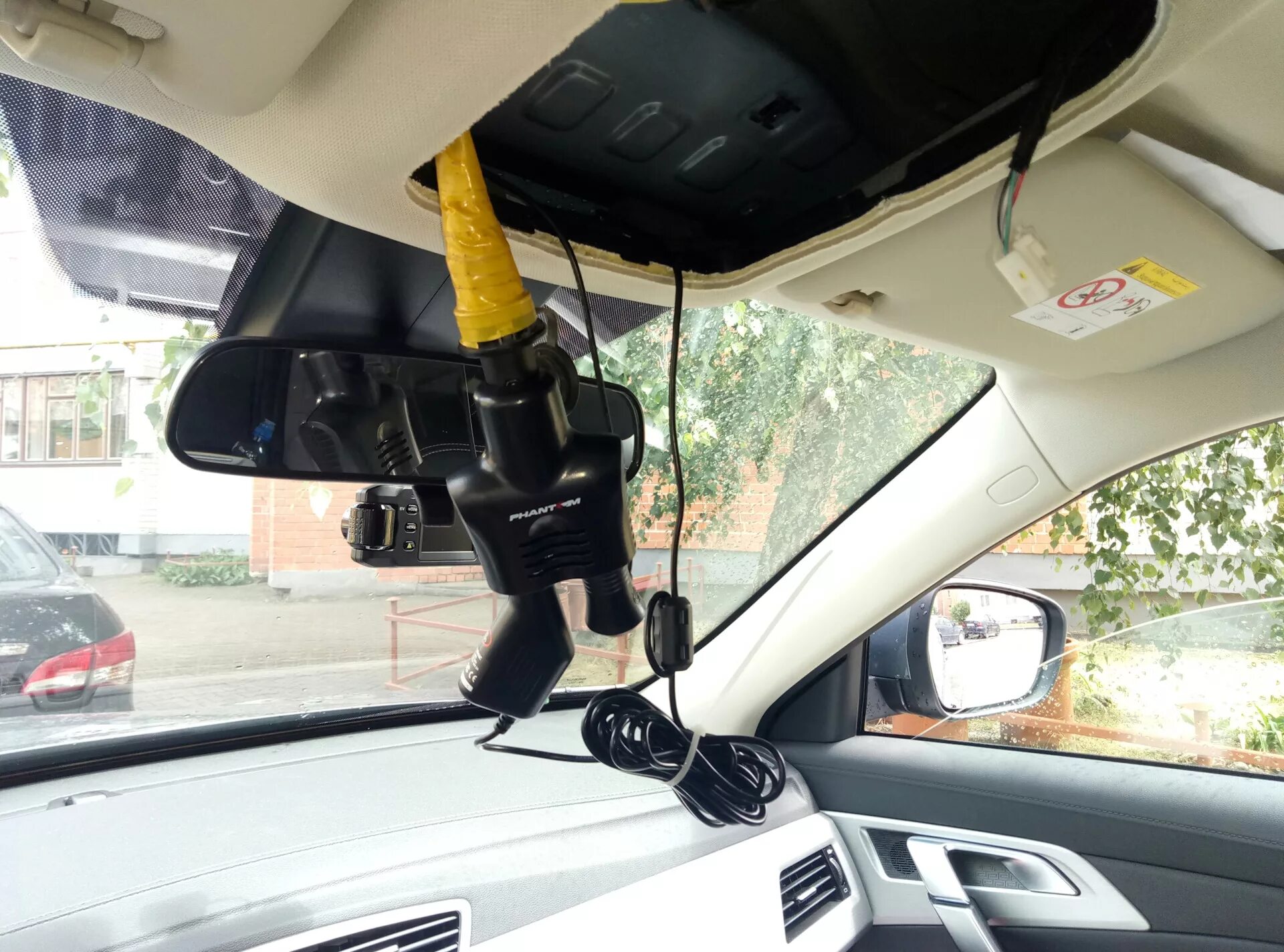 Geely atlas 2024 подключение видеорегистратора Подключение регистратора и радар-детектора - Geely Atlas (1G), 2,4 л, 2018 года 