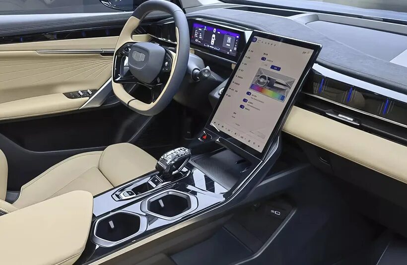 Geely atlas pro 2024 интерьер Новый Geely Atlas для Китая оказался дешевле Lada Vesta