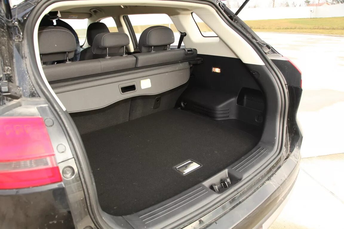 Geely atlas pro фото багажника Geely Atlas: что же такого сделали китайцы с белорусами? - DRIVE2