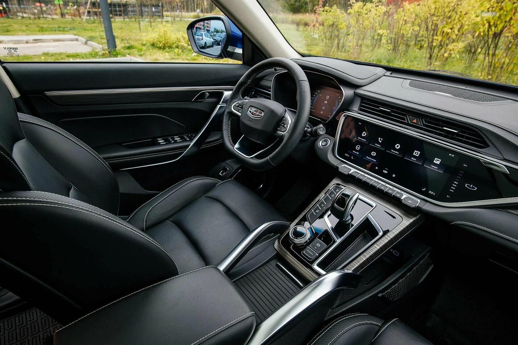 Geely atlas pro фото салона Если хочется Volvo, но без переплаты: тест-драйв Geely Atlas Pro