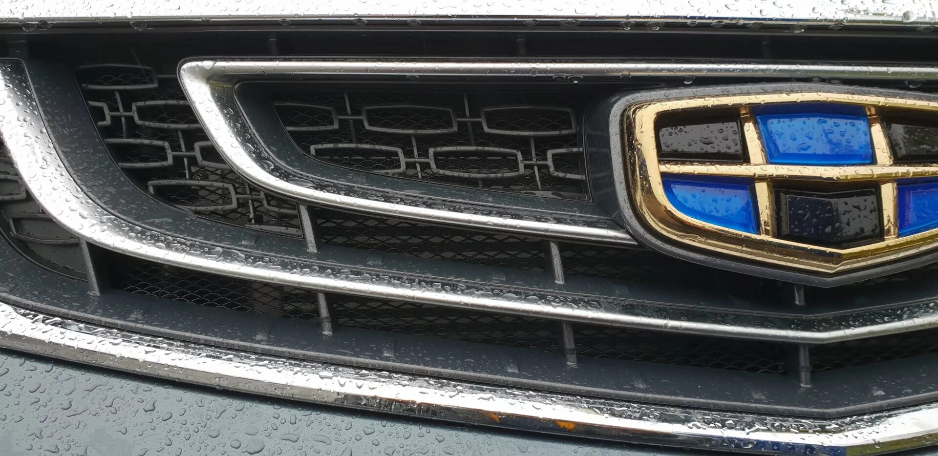 Geely atlas решетка радиатора тюнинг Сетка в решетку радиатора. - Geely Atlas (1G), 2,4 л, 2018 года своими руками DR