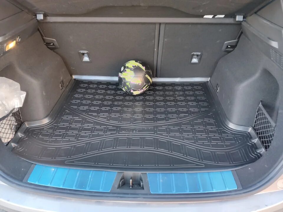 Geely coolray фото багажника Коврик в багажник - Geely Coolray, 1,5 л, 2020 года аксессуары DRIVE2