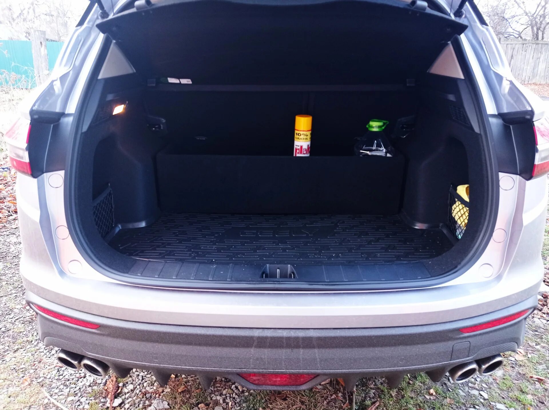 Geely coolray фото багажника Кофр в багажник) - Geely Coolray, 1,5 л, 2020 года аксессуары DRIVE2