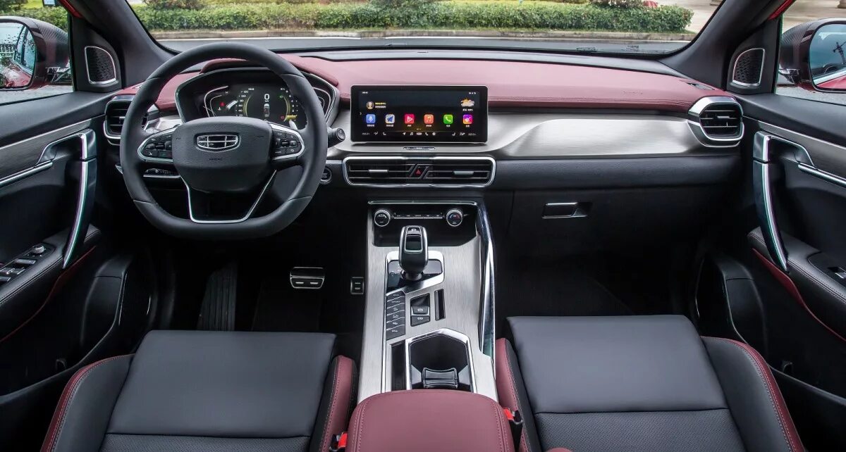 Geely coolray фото салона Статья о Geely Coolray как о лучшем кроссовере по стоимости владения в своем кла