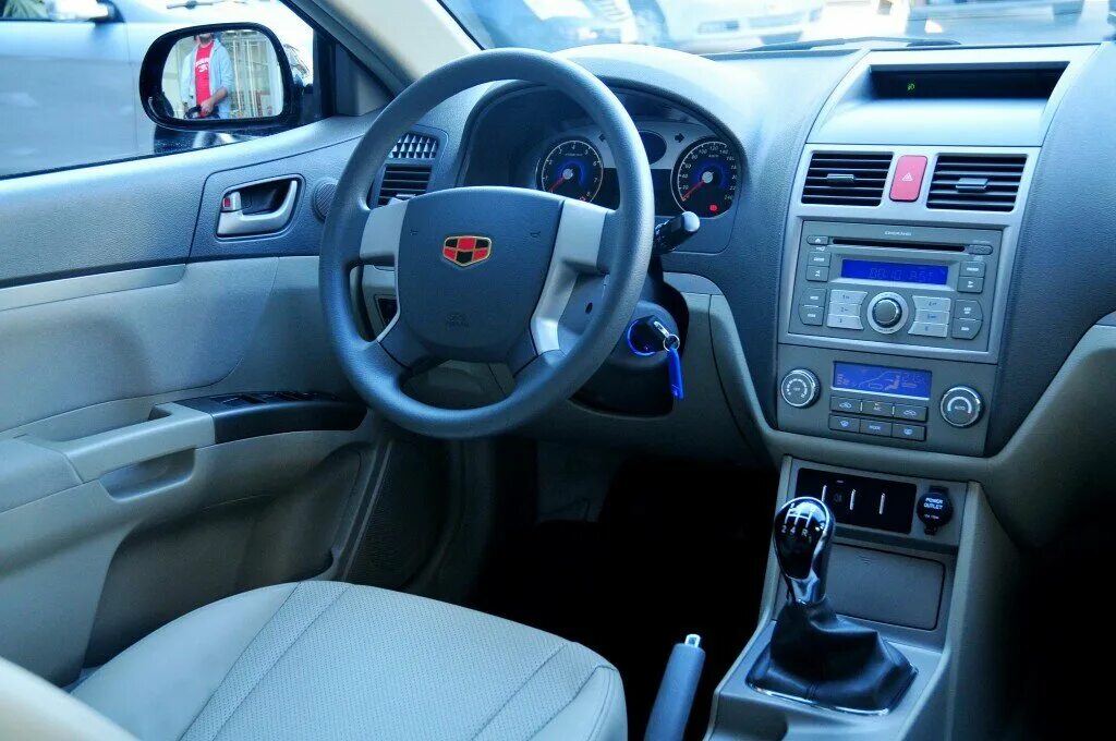 Geely фото салона Тест Geely Emgrand EC7