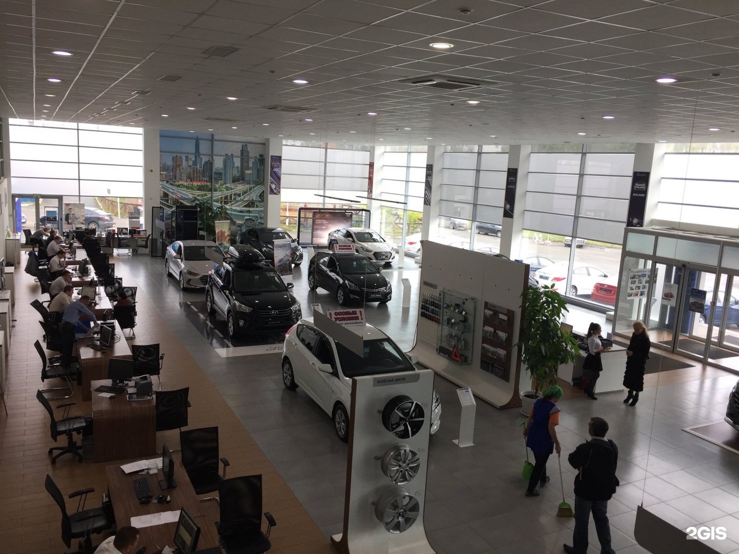 Geely комос авто пушкинская ул 62 фото Комос-Авто, официальный дилер Hyundai, Воткинское шоссе, 17в, Ижевск - 2ГИС