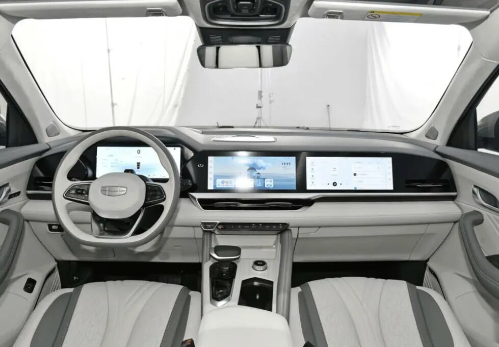 Geely monjaro 2024 интерьер Geely представила рестайлинговую версию Geely Monjaro 2024 - Mobile-review.com -