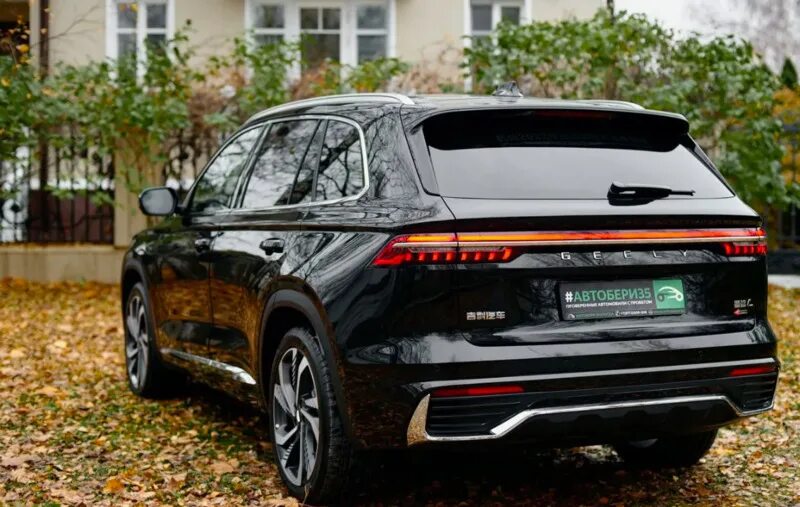 Geely monjaro решетка тюнинг Названы плюсы и минусы большого кроссовера Geely Monjaro за 4,25 млн рублей - Ра