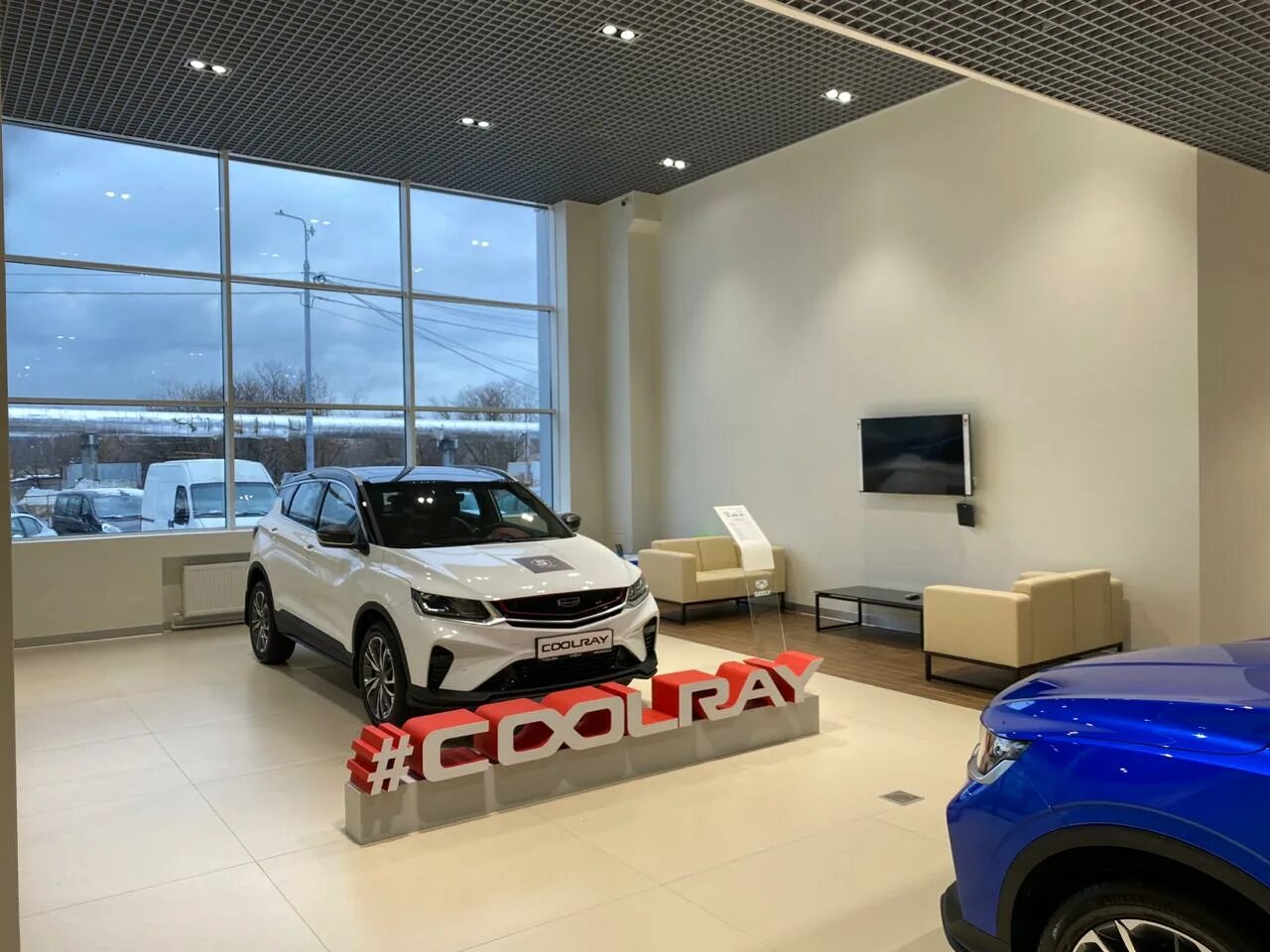 Geely ул дзержинского 52 фото Photo: Avtomir Geely, car dealership, Moscow, Irkutskaya Street, 5/6с1 - Yandex 