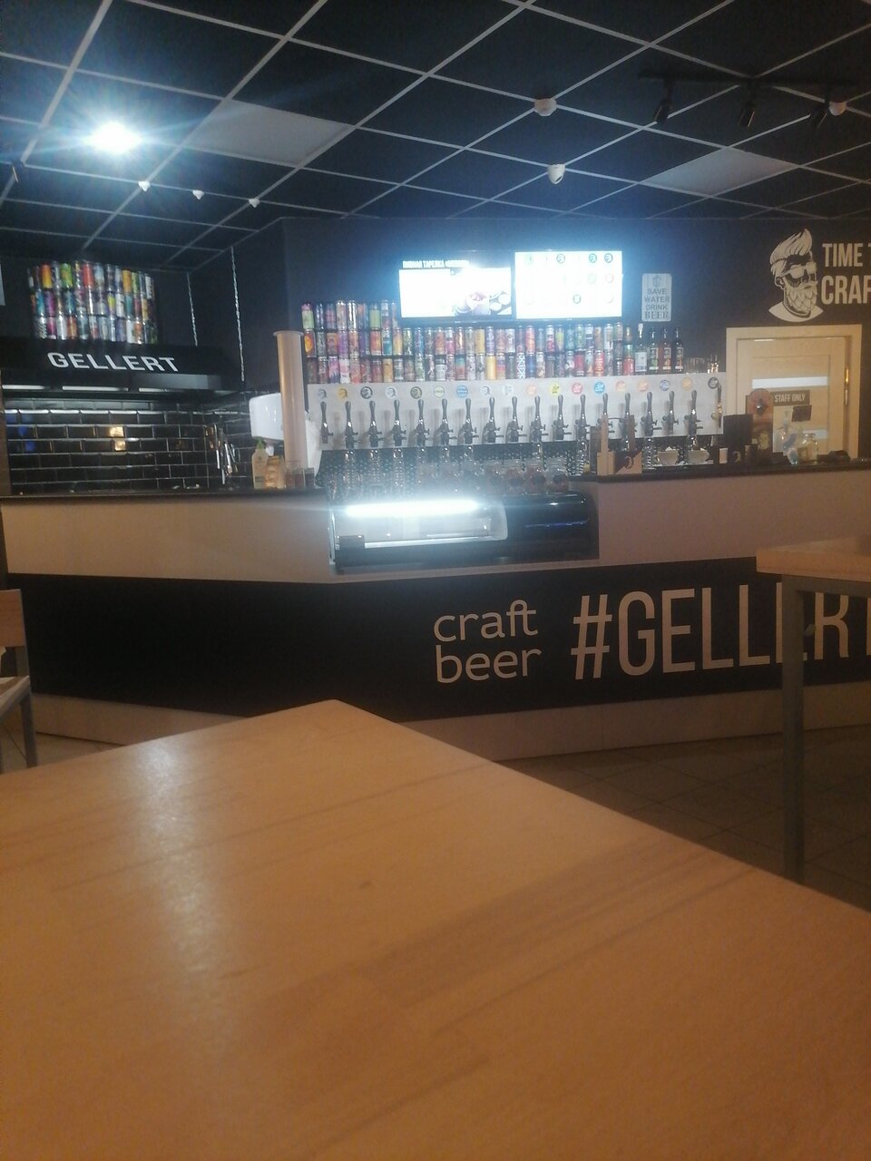 Gellert bar ульяновский просп 28б ульяновск фото Gellert bar, бар, паб, Россия, Ульяновск, Ульяновский проспект - Яндекс Карты