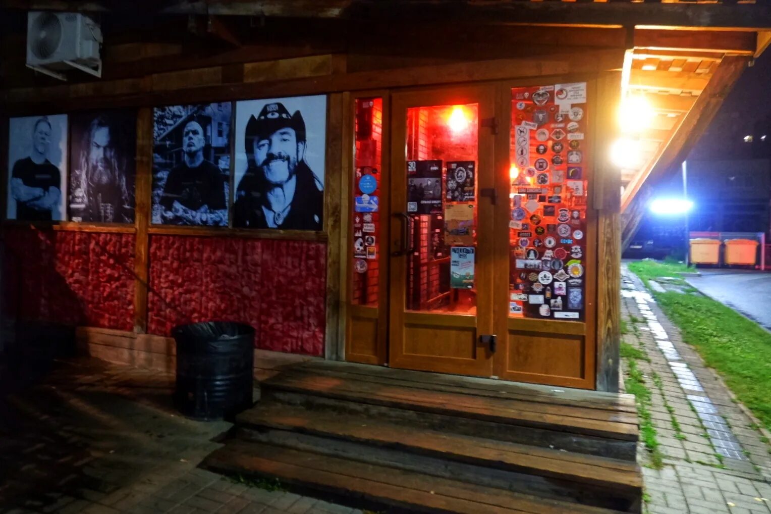 Genesisgym ул генерала лизюкова 95а фото Панорама: Diesel, бар, паб, ул. Генерала Лизюкова, 4, Воронеж - Яндекс Карты