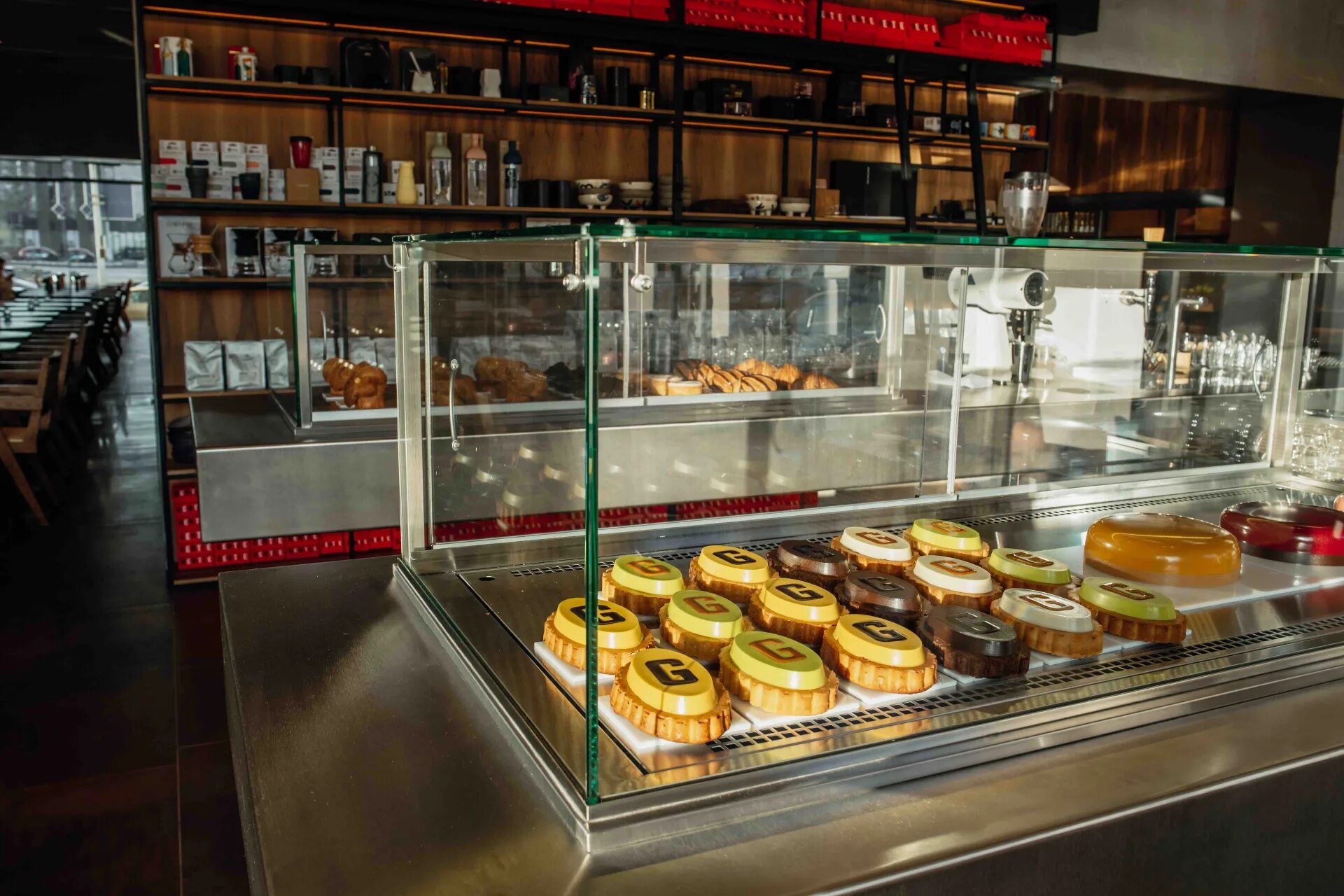 Gentle тверской бул 3 фото В Москве открылось Gentle Cafe - новый проект Сысоева и Оганезова РБК Стиль