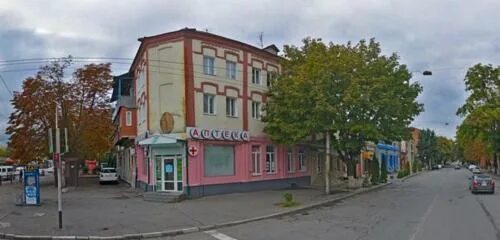 Geograft ул дзержинского 61 владикавказ фото Panorama: Fermer market, cookery store, Russia, Vladikavkaz, ulitsa Markusa, 41А