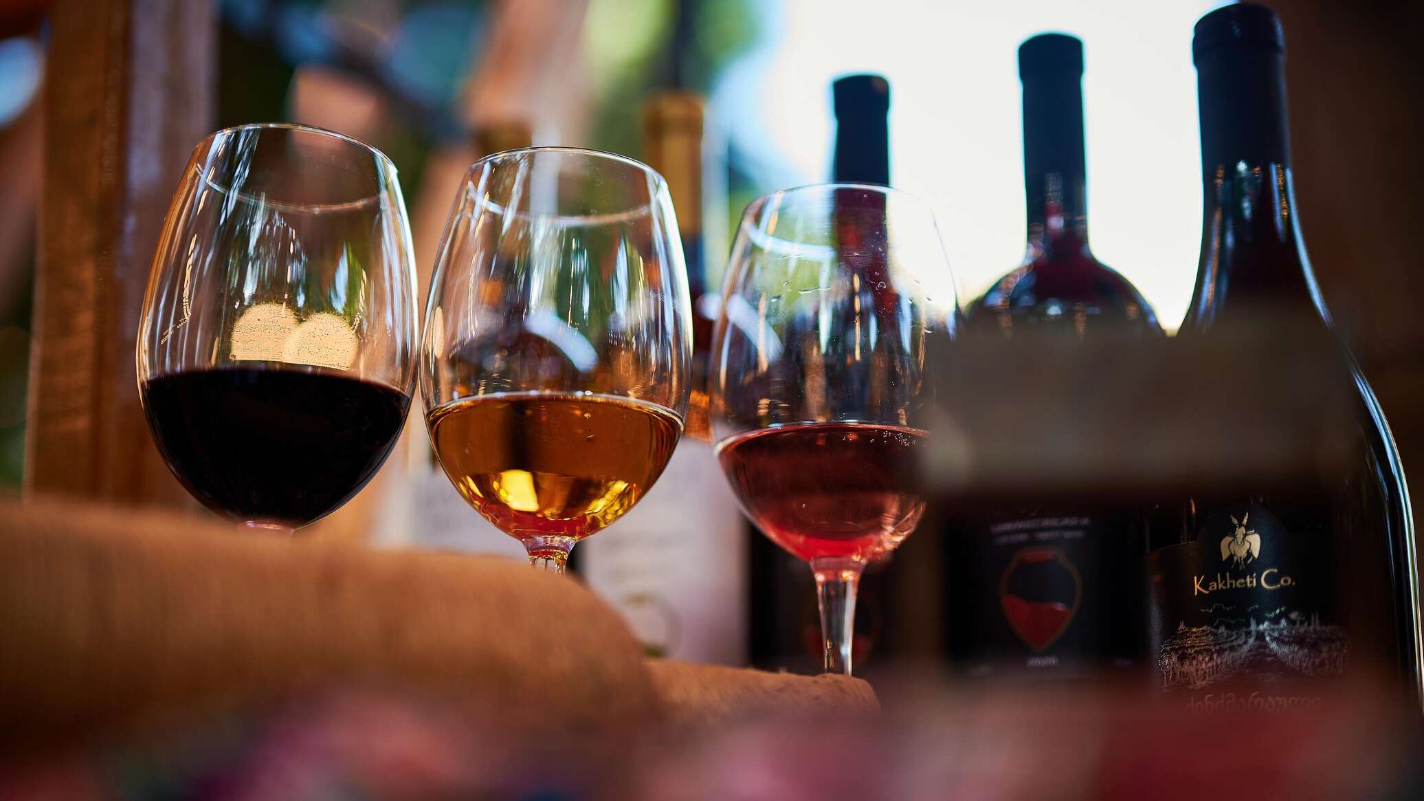 Georgia красная ул 17 фото Грузия стала лидером по поставкам тихих и крепленых вин в Россию - 17.07.2024, S