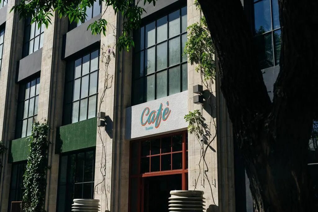 Georgia красная ул 17 фото Stamba Hotel Brutalist buildings, Exposed brick walls, Exposed brick