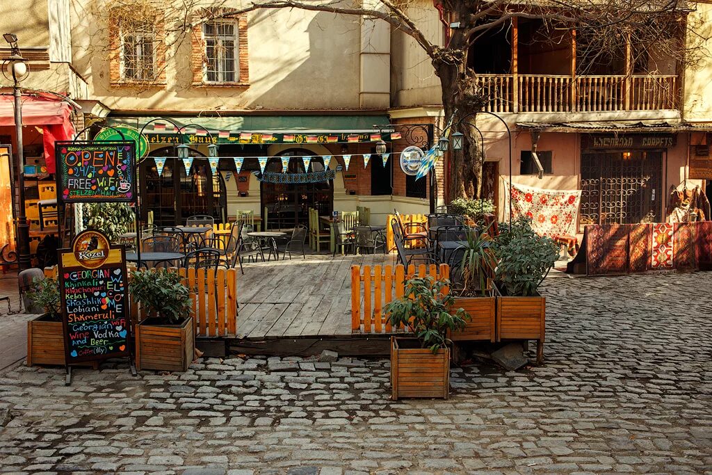 Georgia ул калинина 53 фото Прогулки по Старому Тбилиси. Бани в центре города и любимые места горожан. - пут