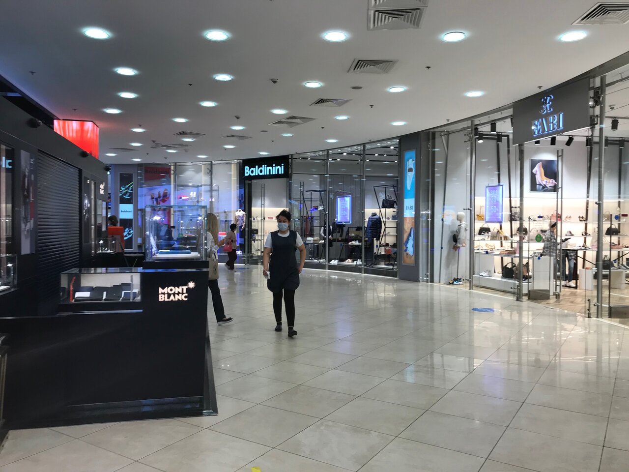 Geox площадь киевского вокзала 2 фото Фото: Baldinini, магазин обуви, Россия, Москва, площадь Киевского Вокзала, 2 - Я