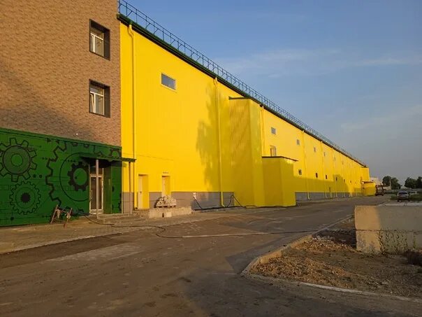 Geoзавод ул василия жуковского 11а киров фото Торговый центр (проектное название ТЦ "Завод") на ул. Василия Жуковского, 11а го