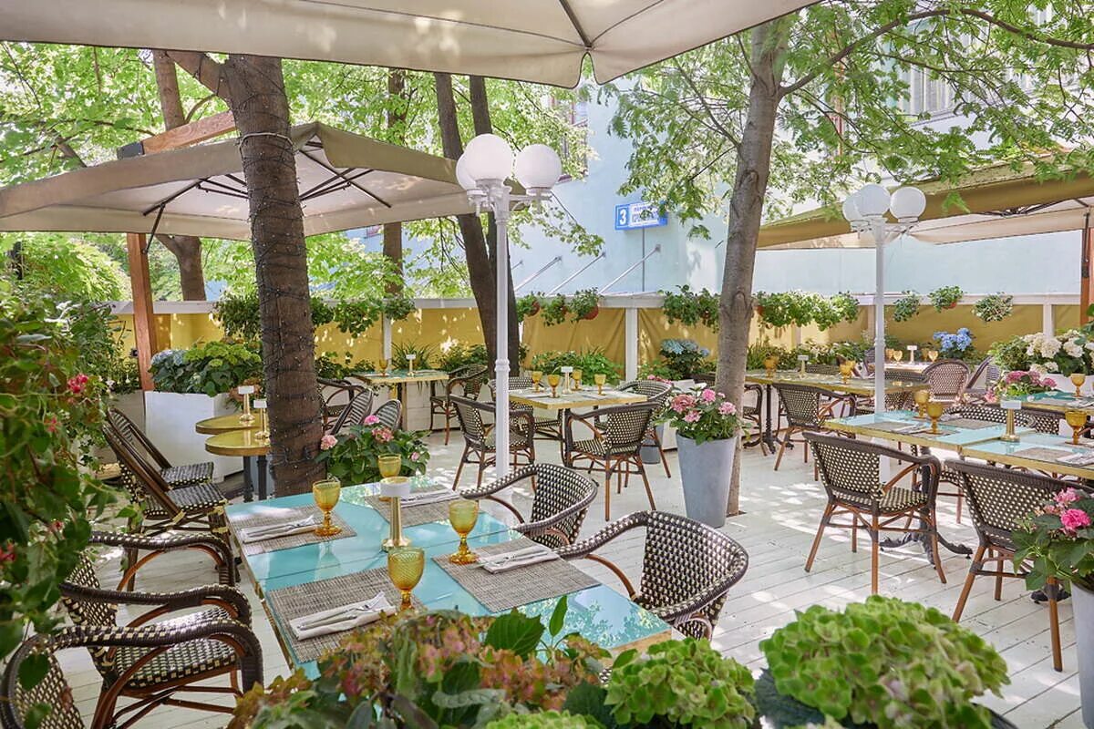 Geraldine ул остоженка 27 корп 2 фото Банкетный зал бистро Жеральдин (Geraldine) на улице Остоженка - ТоМесто Москва