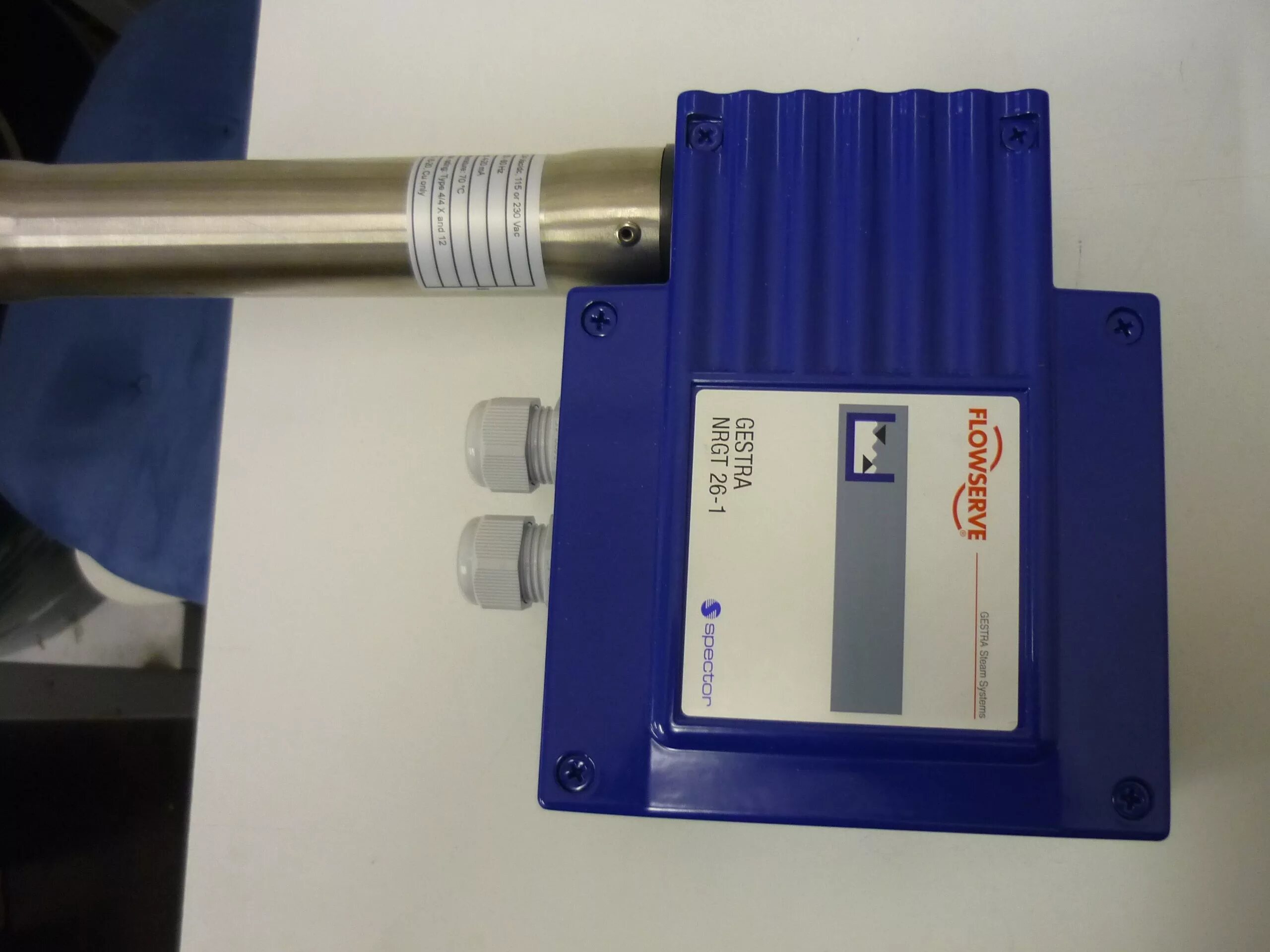 Gestra nrgs 16 1 подключение Зонд уровня NRGT 26-1 PN40 G = 3/4 4 - 20mA 230V AC L = 9 / 1004мм 3481046 GESTR