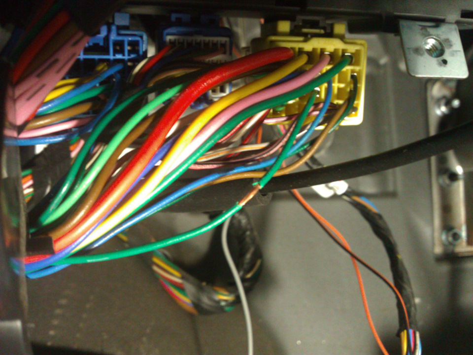 Getz точки подключения Установка сигнализации на Hyundai Getz - DRIVE2