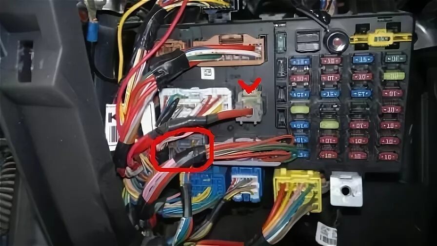 Getz точки подключения Подсветка замка зажигания. - Hyundai Getz, 1,4 л, 2008 года тюнинг DRIVE2