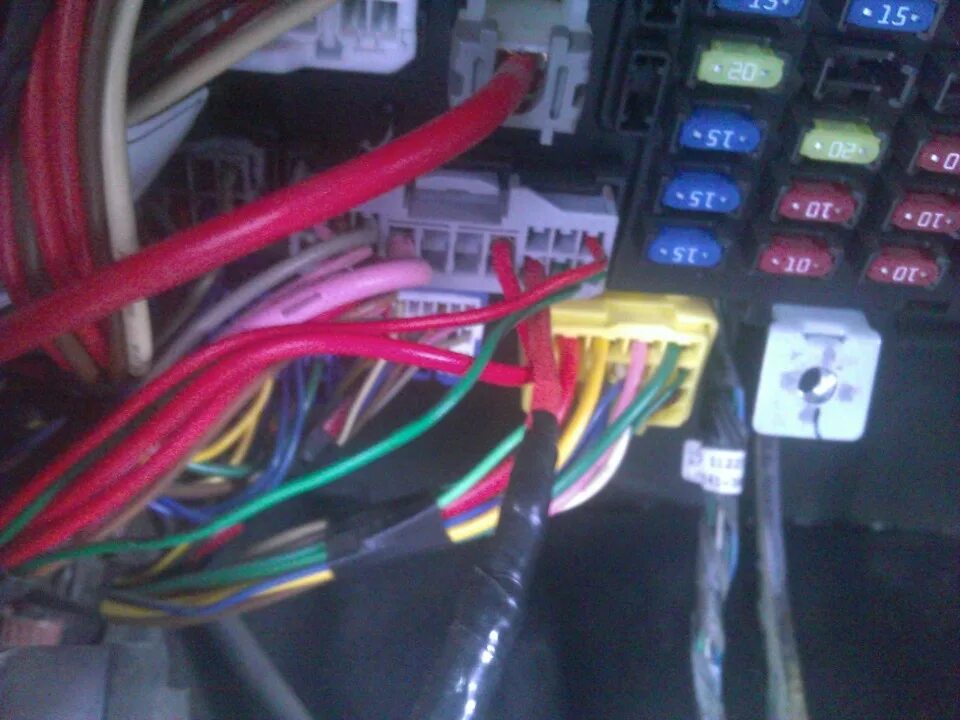 Getz точки подключения Готовь сани летом. Установка подогрева сиденья. Часть I. Проводка - Hyundai Getz