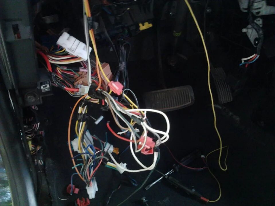 Getz точки подключения Установка сигналки. - Hyundai Getz, 1,4 л, 2008 года электроника DRIVE2