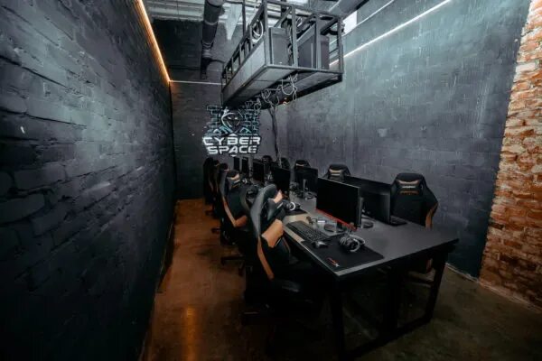 Gg cyberspace красная ул 97в фото Франшиза первого киберлаунджа в Минске - CyberSpace