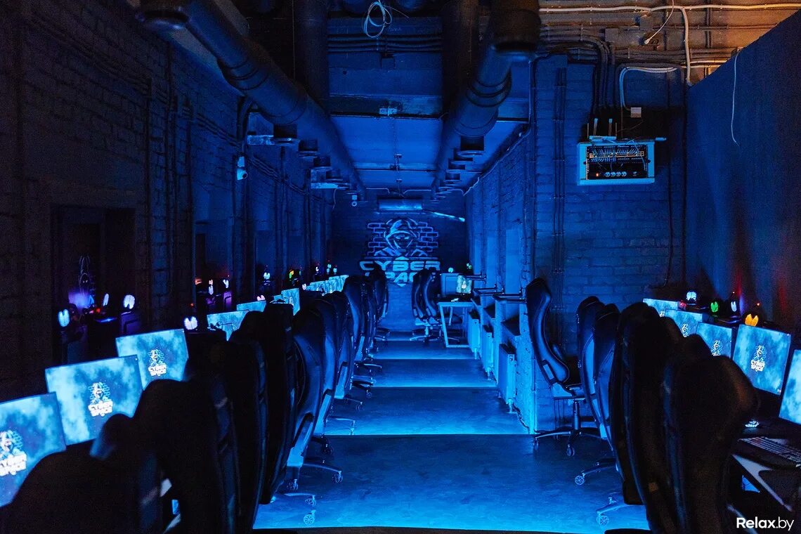 Gg cyberspace красная ул 97в фото Cyber Space - это место не только про игры". Как работает первый киберлаунж в Ми