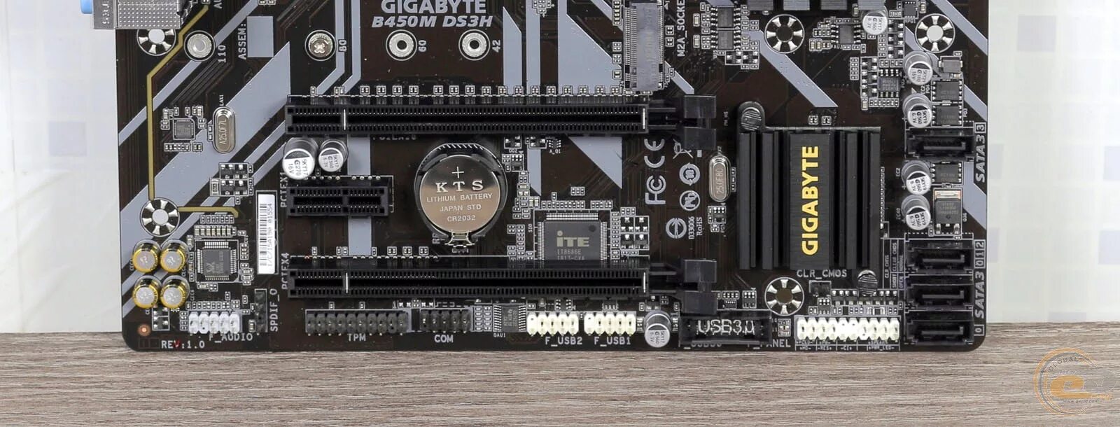 Gigabyte b450m ds3h подключение передней панели Обзор и тестирование материнской платы GIGABYTE B450M DS3H: бюджетный доступ к р