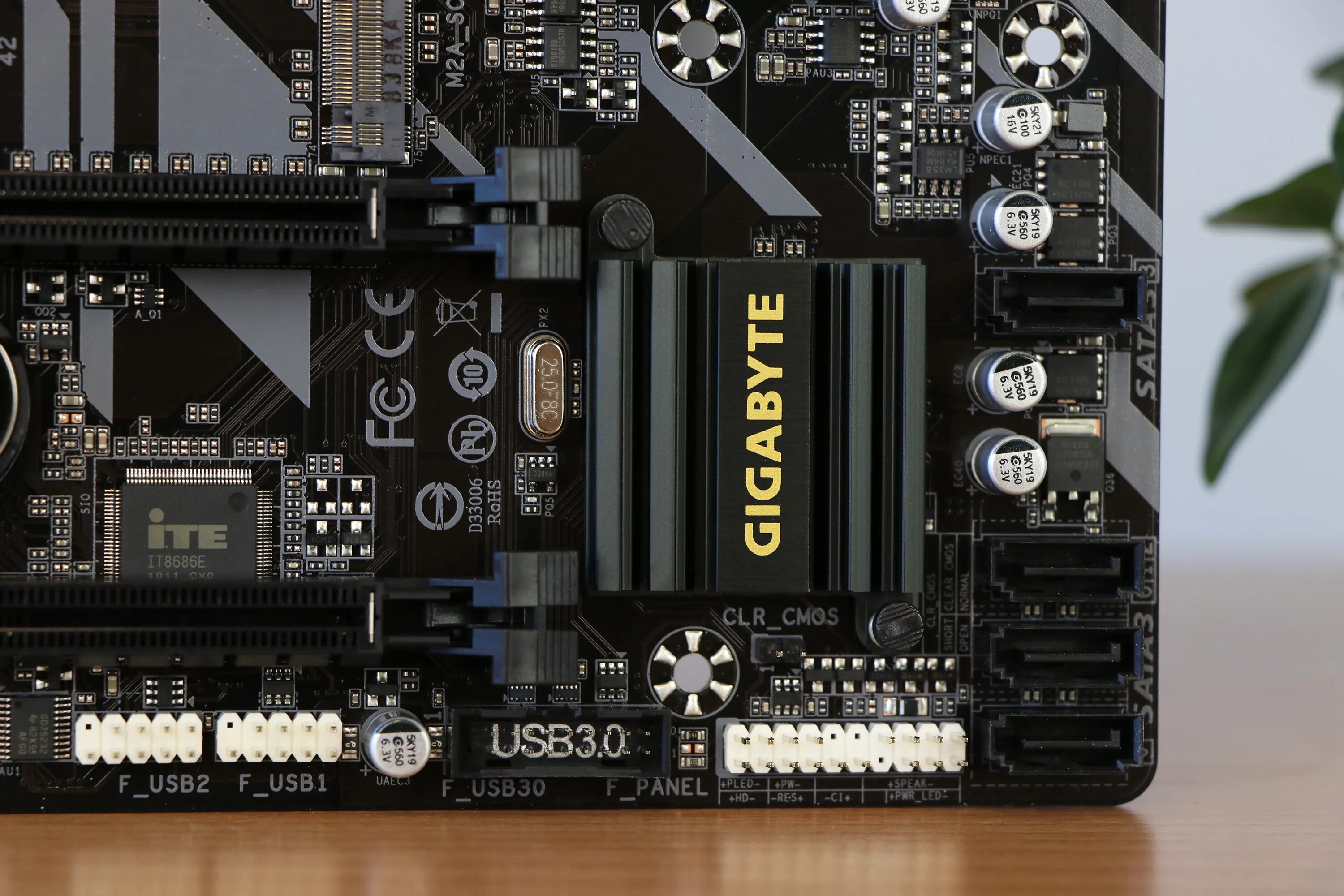 Gigabyte b550m ds3h подключение передней панели Gigabyte 450 Ds3h