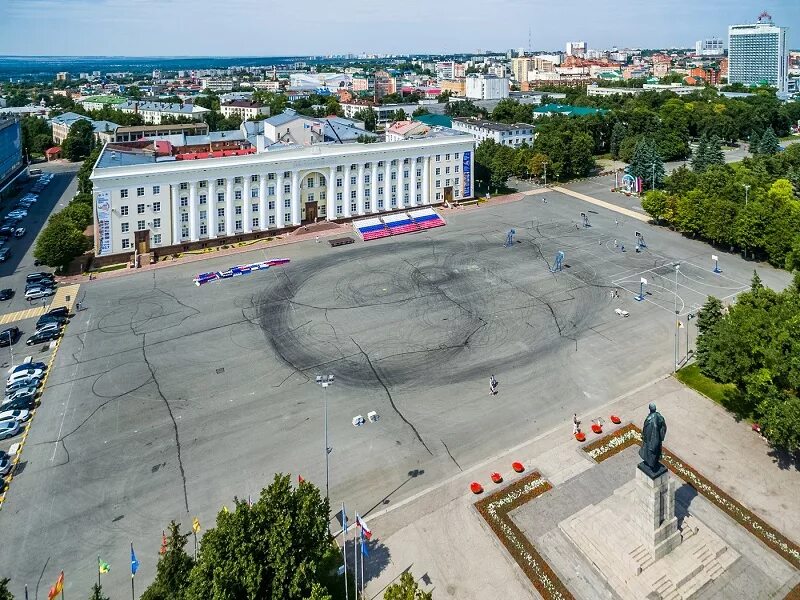 Gimza центральная площадь 53 фото Смыслы недели: инаугурация Президента, День Победы и Соборная площадь Ульяновска